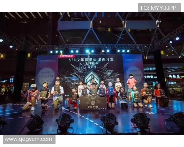 成都街舞队的风格变迁与表演效果的得失分析 成都街舞队的风格变迁与表演效果的得失分析