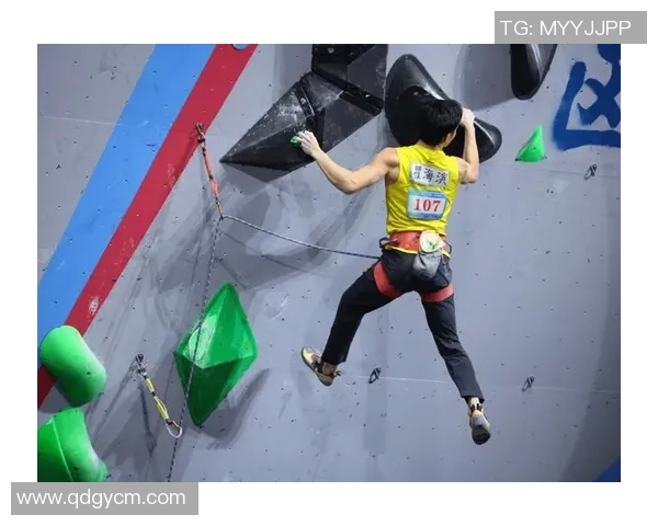 攀岩之巅:深入杭州攀岩队的训练与技术揭秘 攀岩之巅:深入杭州攀岩队的训练与技术揭秘