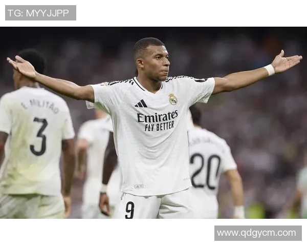 皇马主帅放话：本赛季必争冠军，巴萨球迷不服气