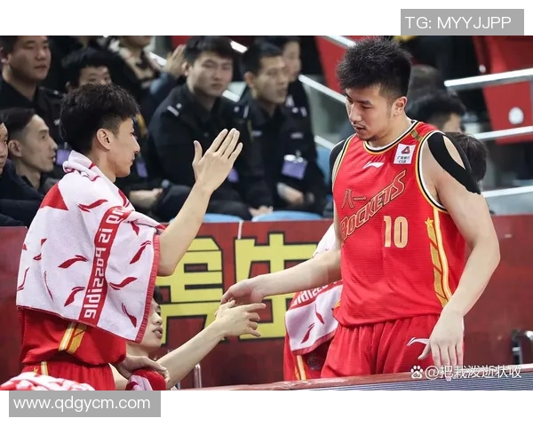 辽宁男篮赛季开门红,大胜江苏男篮取得连胜 辽宁男篮赛季开门红,大胜江苏男篮取得连胜